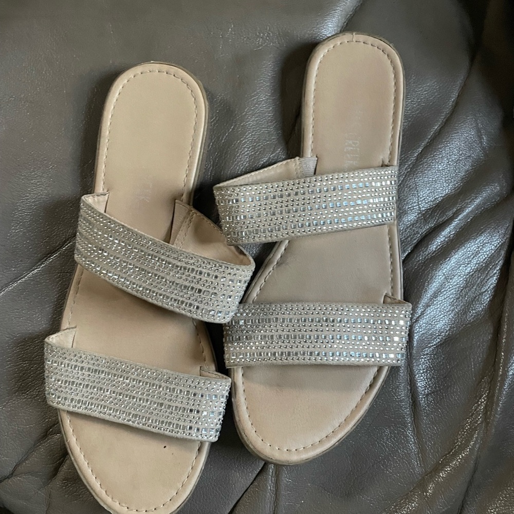 Falls Creek Elegant Silver Women's Sandals. Size 10.